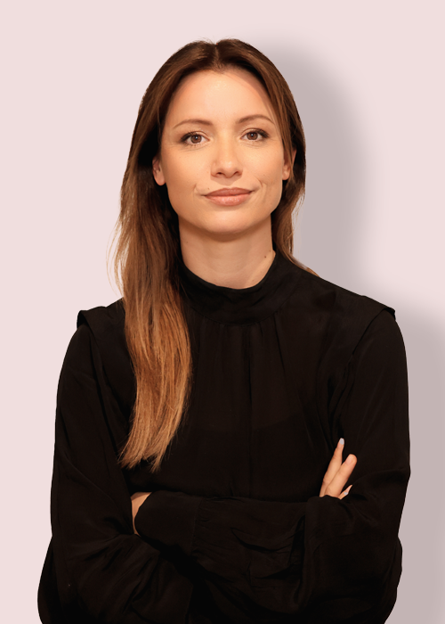 I'm unable to generate an image description for a vehicle based on an image of a woman.